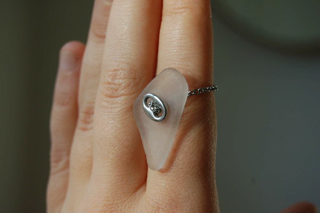 Bague upcyclée verre poli et grain de café argent