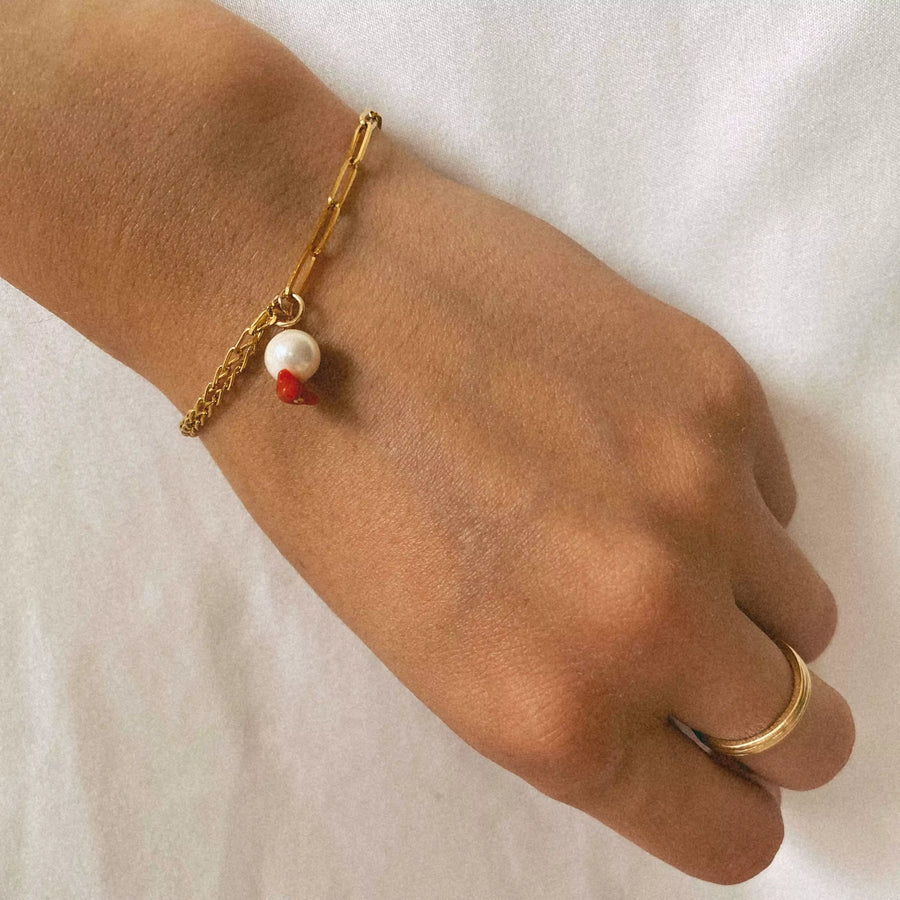 Bracelet upcyclé perle et corail
